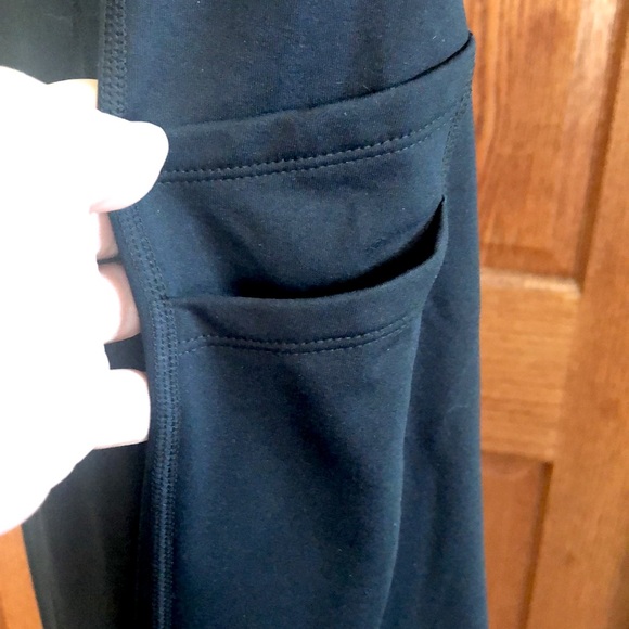 NEW LISTING! Baleaf Athletic Leggings - Picture 3 of 8